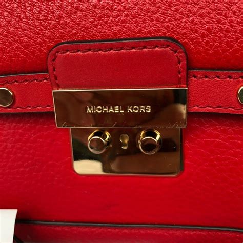 michael kors purses with red accent|Michael Kors small red purse.